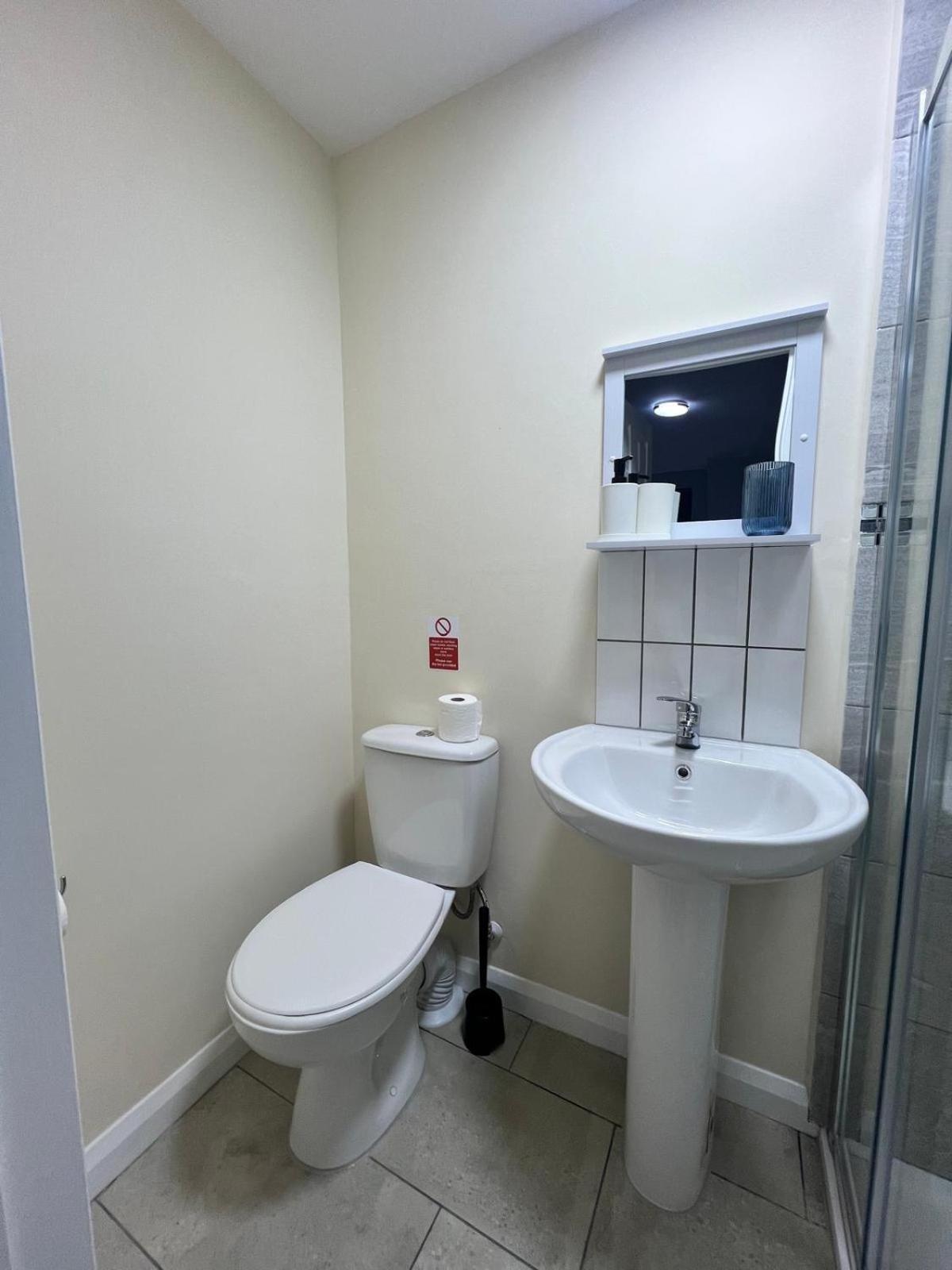 Modern Apartment Off-Road Parking-Twin Room Suite 4 Nottingham Exteriér fotografie